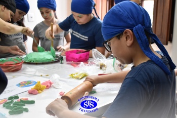 5º ano: doce estudo sobre as células em aula no Espaço Gourmet