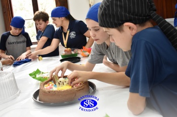 5º ano: doce estudo sobre as células em aula no Espaço Gourmet