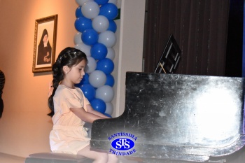 Recital Classes de Piano  é marcado por lindas apresentações dos alunos