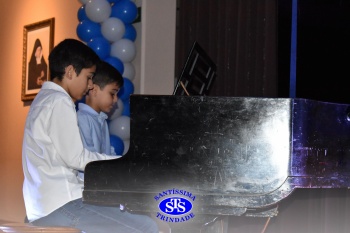 Recital Classes de Piano  é marcado por lindas apresentações dos alunos