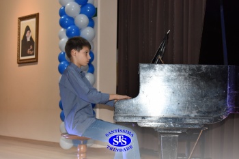 Recital Classes de Piano  é marcado por lindas apresentações dos alunos