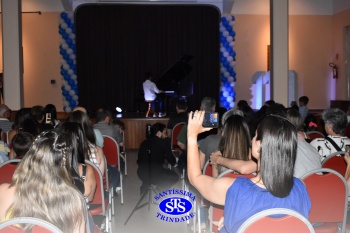 Recital Classes de Piano  é marcado por lindas apresentações dos alunos