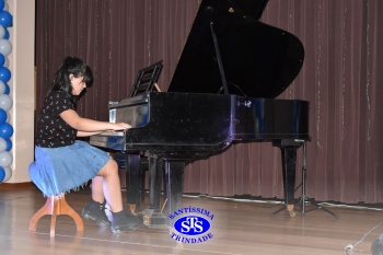 Recital Classes de Piano  é marcado por lindas apresentações dos alunos