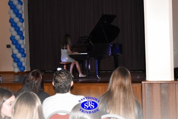 Recital Classes de Piano  é marcado por lindas apresentações dos alunos