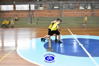 Gincana Esportiva proporciona momentos de convivência e diversão | 4º ano