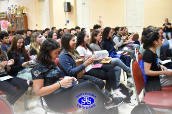 Vamos recordar dos momentos de emoção do último dia de aula da 3ª série?