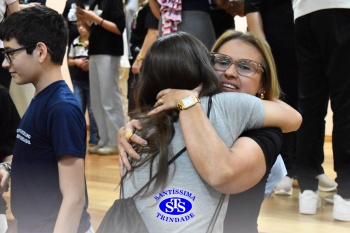 Vamos recordar dos momentos de emoção do último dia de aula da 3ª série?