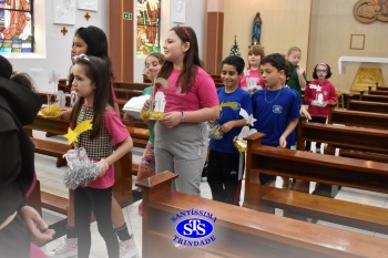 Estudantes celebram o sentido do Natal e fortalecem laços de amizade na Capela