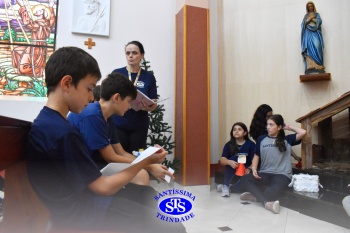 Estudantes celebram o sentido do Natal e fortalecem laços de amizade na Capela