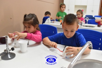 Infantil 4 desenvolve atividades que promovem o desenvolvimento de habilidades