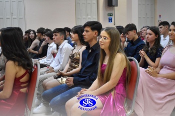 Formatura do 9º ano celebra a passagem para o Ensino Médio