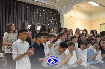 Formatura do 9º ano celebra a passagem para o Ensino Médio