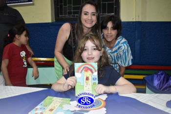 Lançamento da 27ª edição do Livro ‘Nossas Histórias’ | 2º ano