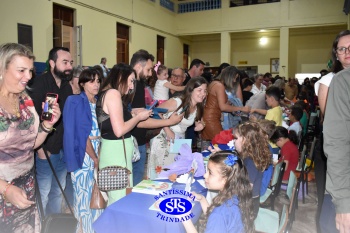 Lançamento da 27ª edição do Livro ‘Nossas Histórias’ | 2º ano