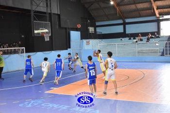 Estudantes do Colégio participam dos Jogos Escolares Municipais