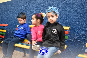 Desfile do Cabelo Maluco na Educação Infantil 