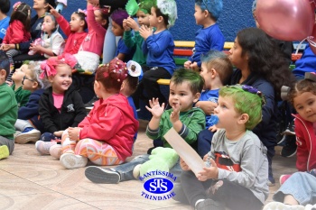 Desfile do Cabelo Maluco na Educação Infantil 