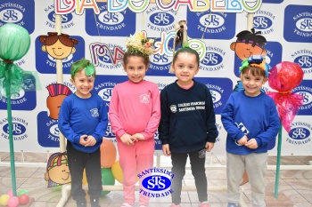 Desfile do Cabelo Maluco na Educação Infantil 