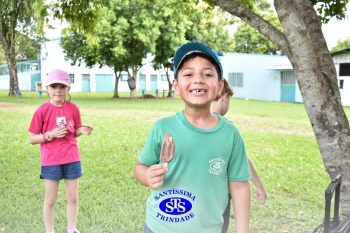 Diversão sobre rodas na Party Tour celebra a conclusão da Educação Infantil