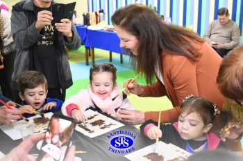 Alunos do Infantil 3 comemoram o Dia dos Avós com atividades especiais