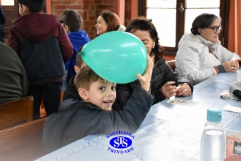 Infantil 5 comemora o Dia dos Avós com um bingo no Parque Franciscano STS