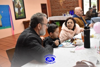 Infantil 5 comemora o Dia dos Avós com um bingo no Parque Franciscano STS