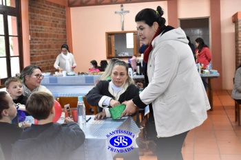 Infantil 5 comemora o Dia dos Avós com um bingo no Parque Franciscano STS