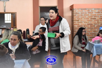 Infantil 5 comemora o Dia dos Avós com um bingo no Parque Franciscano STS