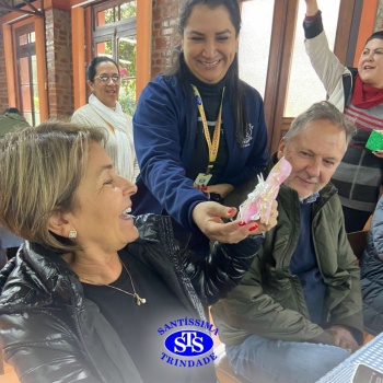 Infantil 5 comemora o Dia dos Avós com um bingo no Parque Franciscano STS