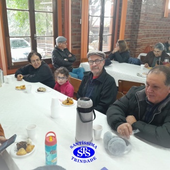 Infantil 5 comemora o Dia dos Avós com um bingo no Parque Franciscano STS