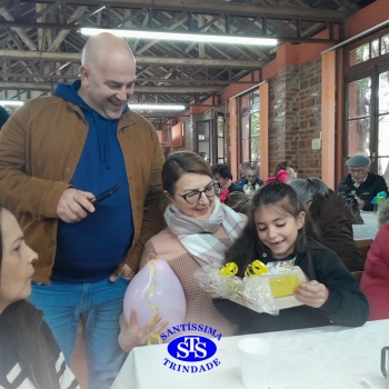 Infantil 5 comemora o Dia dos Avós com um bingo no Parque Franciscano STS