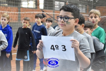 Alunos do 4º ano participam de diversas atividades na Gincana Esportiva 