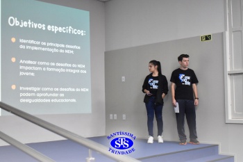 Seminário de Iniciação a Pesquisa desenvolve o senso crítico e a oratória | Ensino Médio