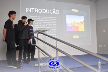 Seminário de Iniciação a Pesquisa desenvolve o senso crítico e a oratória | Ensino Médio