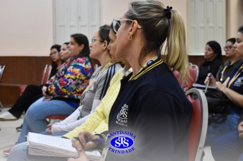 A alta qualidade do ensino começa com a formação dos nossos professores! 