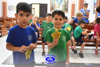 Educação Infantil celebra o Natal e pratica o bem ao próximo