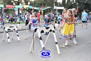 Arraiá do Santíssima