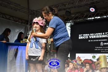 Mostra Meu Chapéu e Desfile das Letras na 27ª Feira do Livro de Cruz Alta | Inf. 5