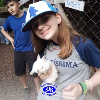 Estudantes conhecem o Sítio das Aves e têm contato com vários animais | 5º ano