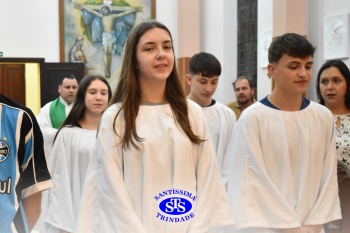 Estudantes participam de Celebração Eucarística na Capela do Colégio