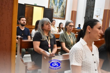 Estudantes participam de Celebração Eucarística na Capela do Colégio