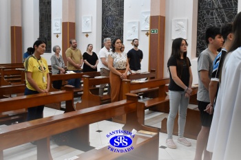 Estudantes participam de Celebração Eucarística na Capela do Colégio