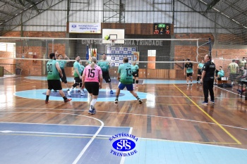 Colégio e APM promovem 1º Torneio de Vôlei Misto no 23º Valorando