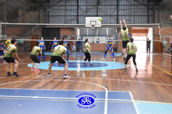 Colégio e APM promovem 1º Torneio de Vôlei Misto no 23º Valorando