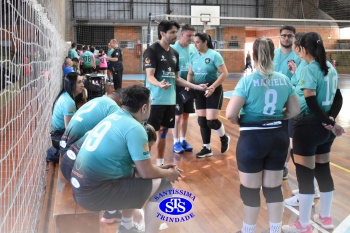 Colégio e APM promovem 1º Torneio de Vôlei Misto no 23º Valorando