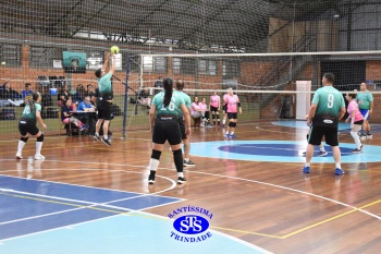 Colégio e APM promovem 1º Torneio de Vôlei Misto no 23º Valorando