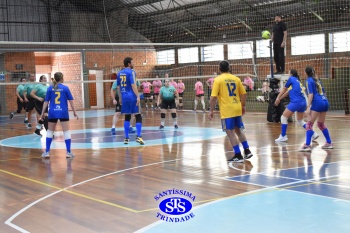 Colégio e APM promovem 1º Torneio de Vôlei Misto no 23º Valorando