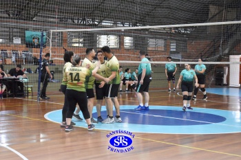 Colégio e APM promovem 1º Torneio de Vôlei Misto no 23º Valorando