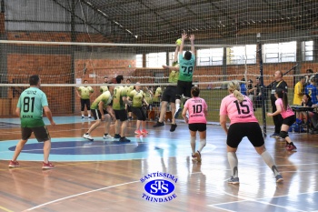 Colégio e APM promovem 1º Torneio de Vôlei Misto no 23º Valorando