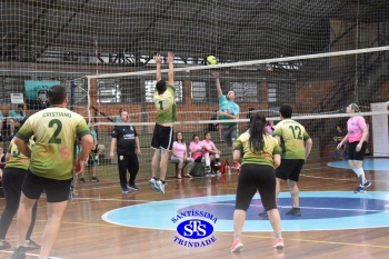 Colégio e APM promovem 1º Torneio de Vôlei Misto no 23º Valorando